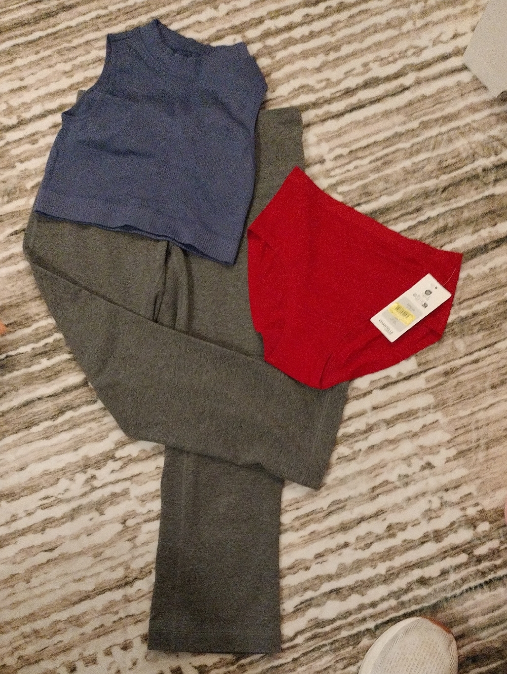 Athletic Bundle Of 3 Pieces